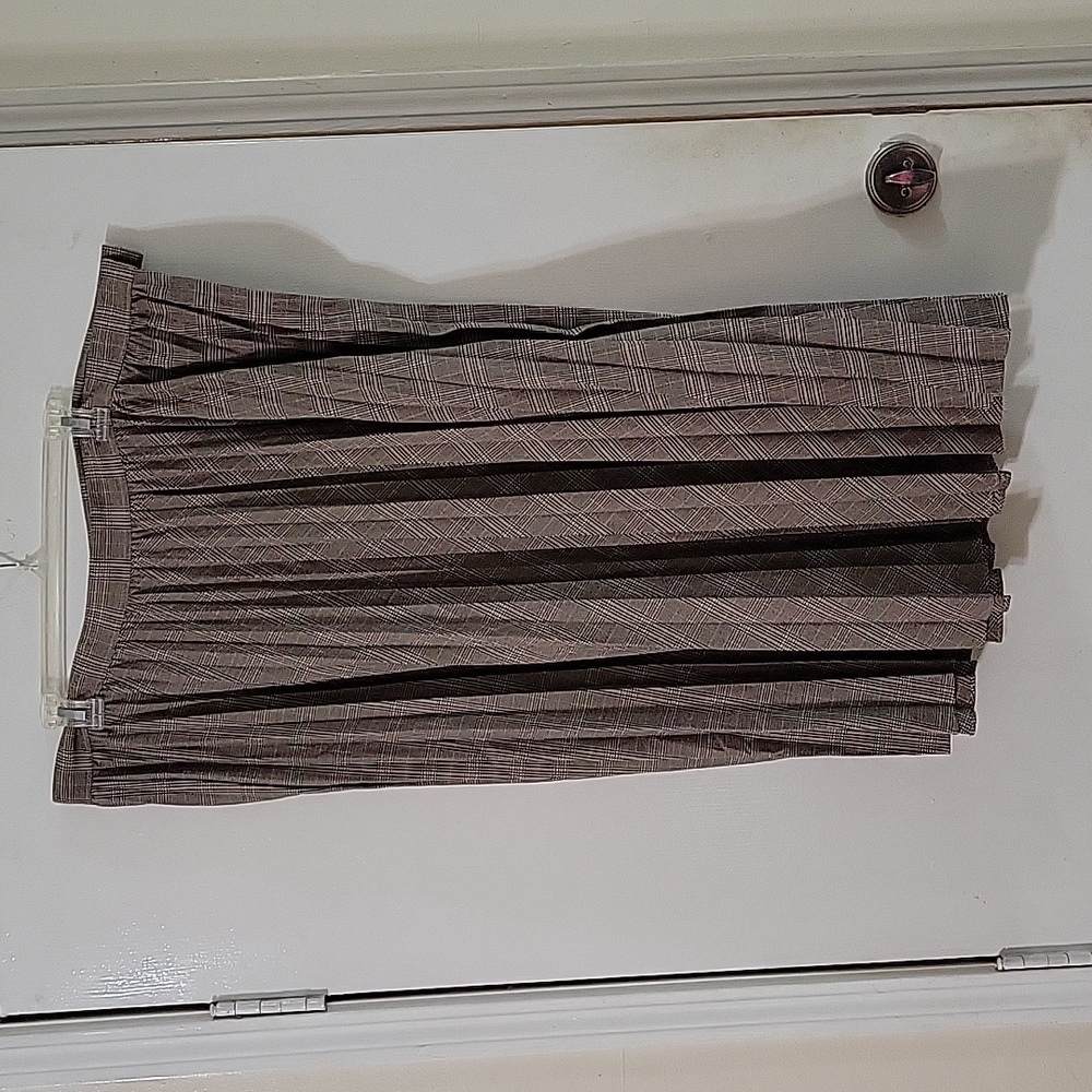Alex Marie skirt